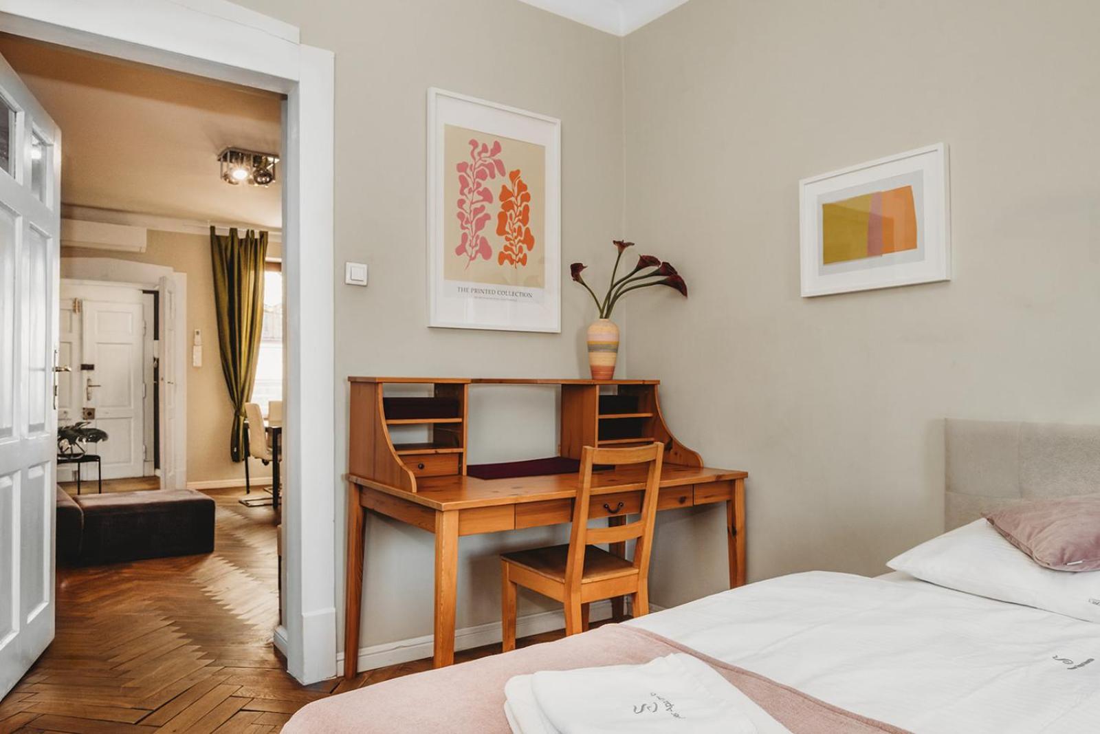 Antique Apartments Old Town Cracovia Exterior foto